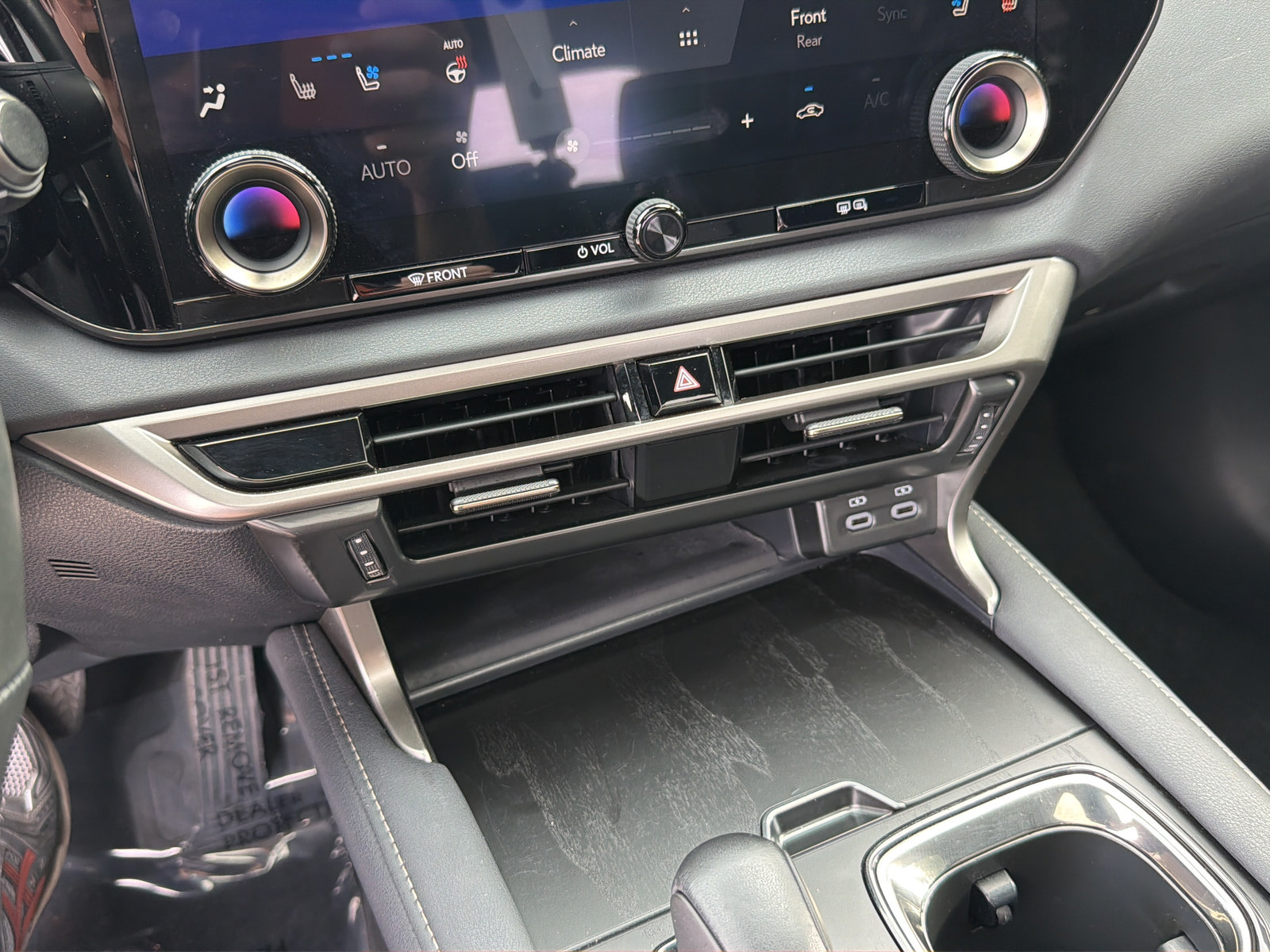 Used 2023 Lexus RX 350 w/ Accessory Package (Z1) AWD/4WD image 26