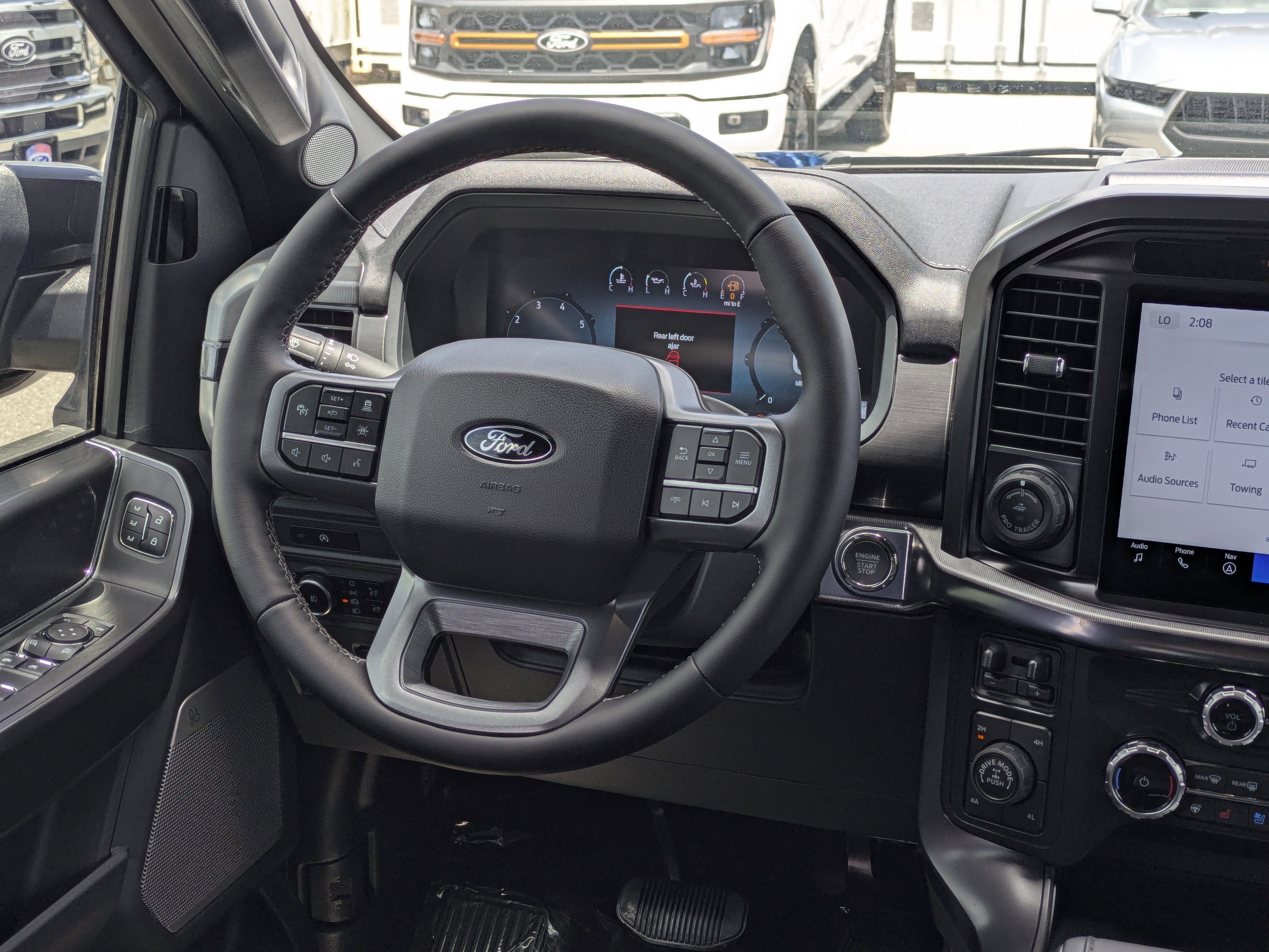 New 2025 Ford F150 Lariat w/ Equipment Group 501A Mid image 24