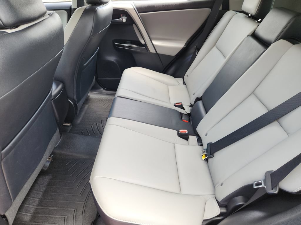 Used 2016 Toyota RAV4 Limited AWD/4WD image 23