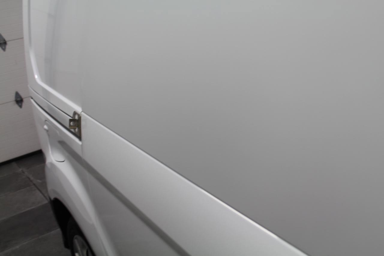 Used 2020 Ford Transit Connect XL image 33