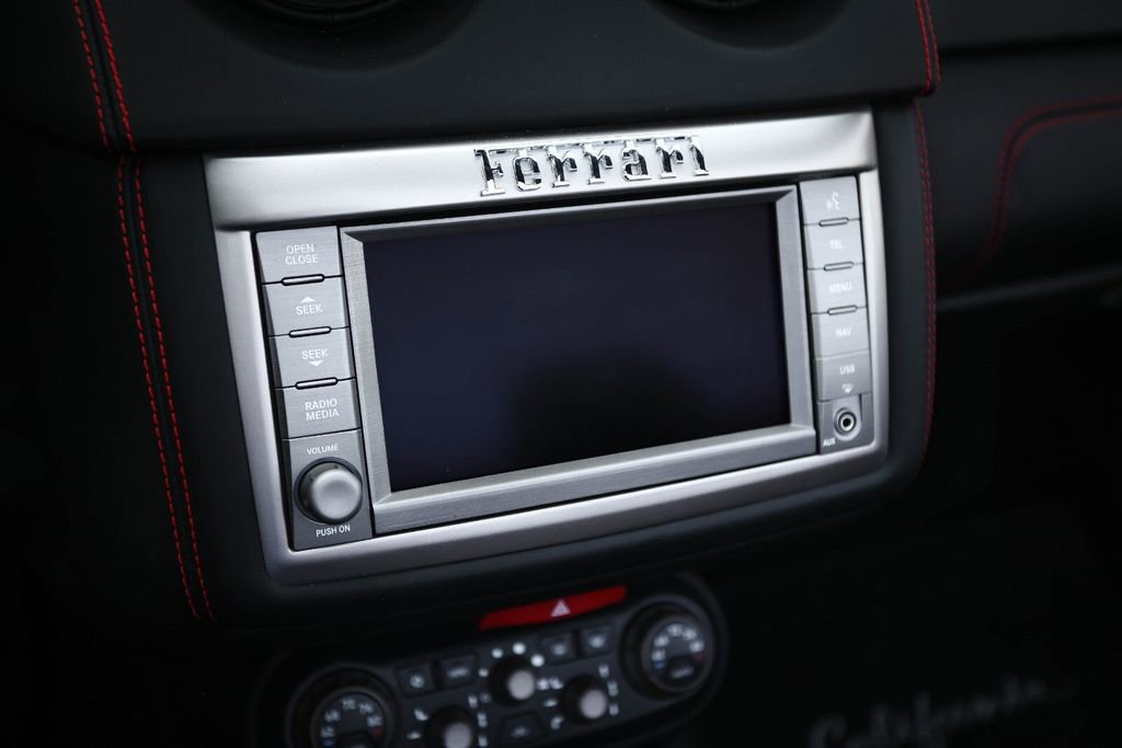 Certified 2013 Ferrari California image 41