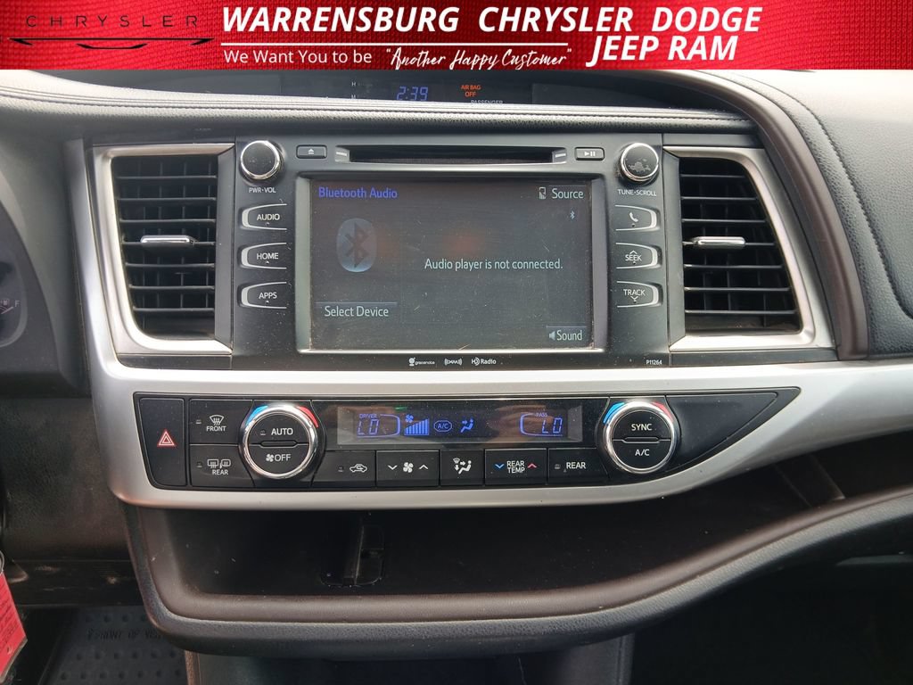 Used 2016 Toyota Highlander Plus AWD/4WD image 18