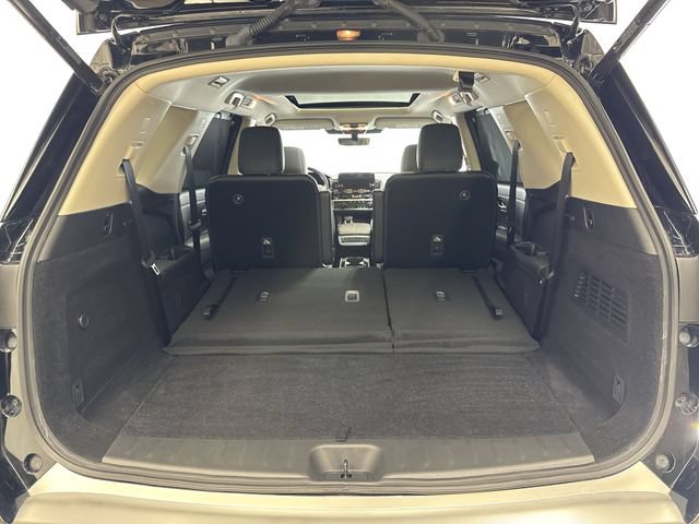 Used 2025 Nissan Pathfinder SL w/ SL Premium Package FWD image 27