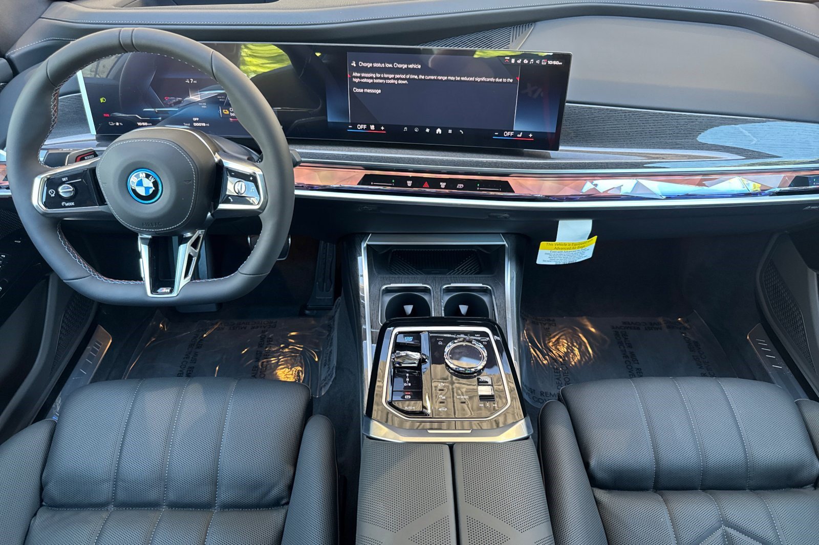 New 2026 BMW i7 M70 w/ Executive Package AWD/4WD image 11