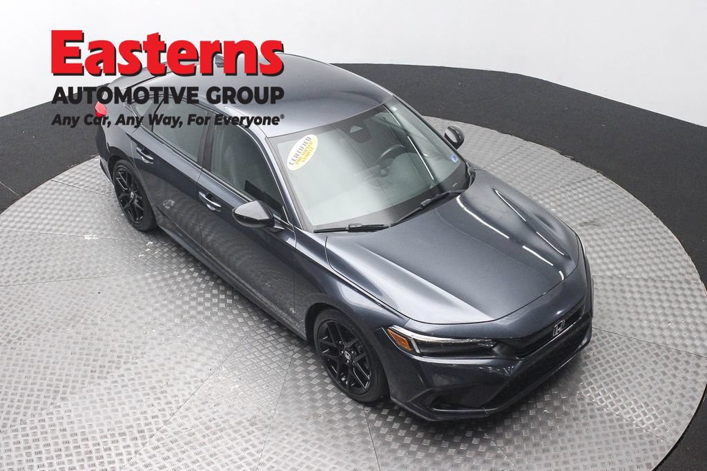 Used 2023 Honda Civic Sport image 3