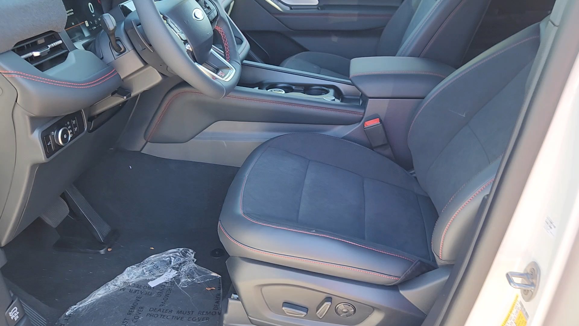 New 2025 Ford Explorer ST w/ Sun And Sound Package image 17