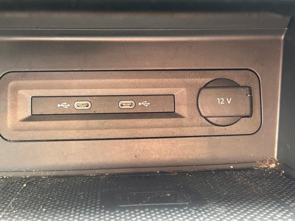 Used 2021 Volkswagen Atlas SEL AWD/4WD image 34