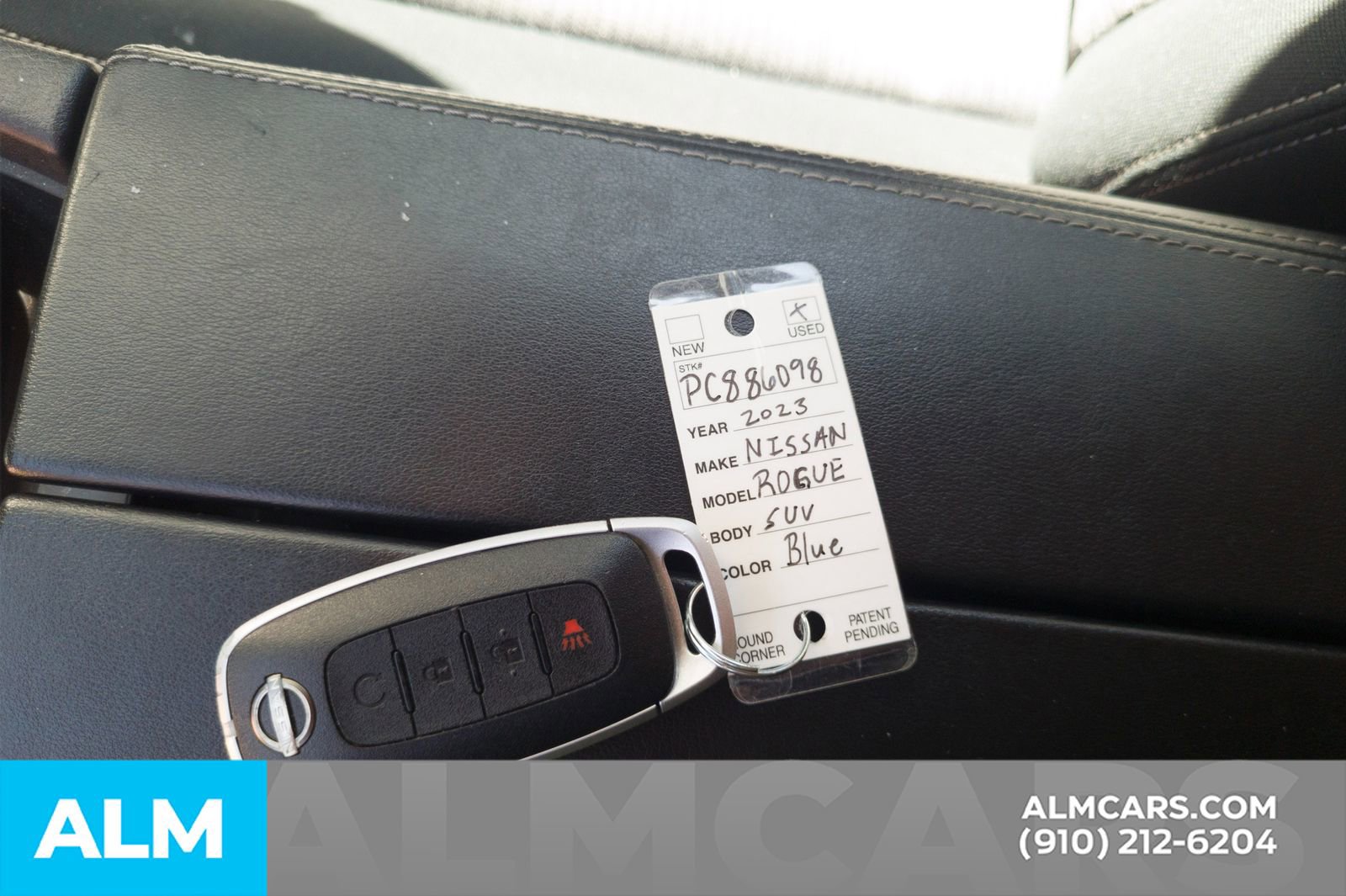 Used 2023 Nissan Rogue SV image 17