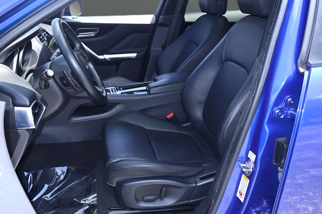 Used 2018 Jaguar F-PACE Premium AWD/4WD image 15