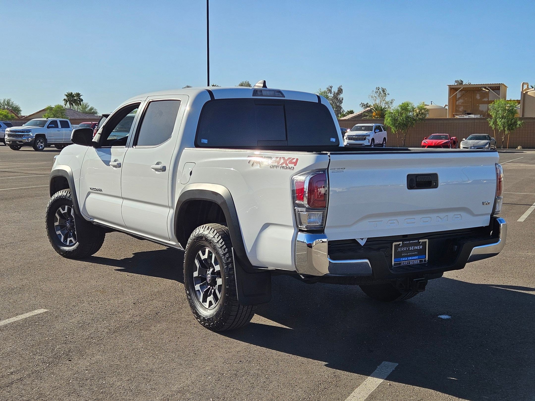 Used 2023 Toyota Tacoma TRD Off-Road AWD/4WD image 3
