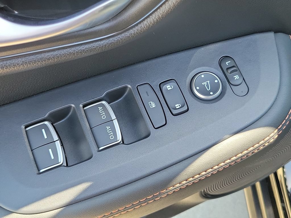 Certified 2027 Honda HR-V Sport image 22