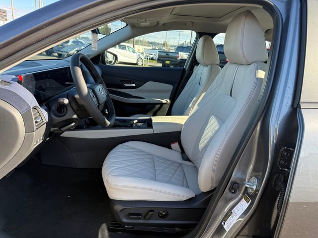 New 2026 Nissan Sentra SL w/ Floor Mat Package FWD image 14