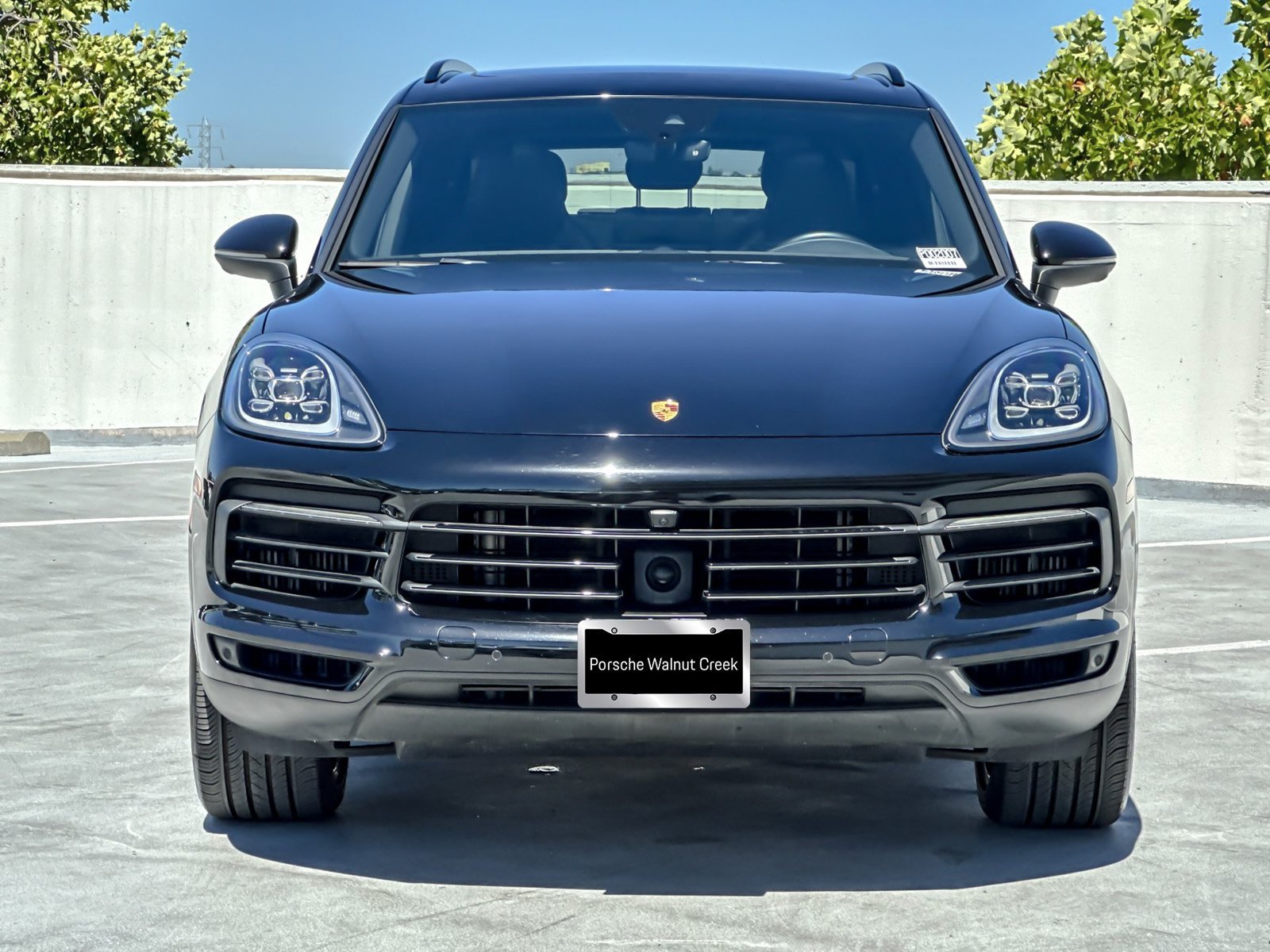 Used 2023 Porsche Cayenne AWD/4WD image 12