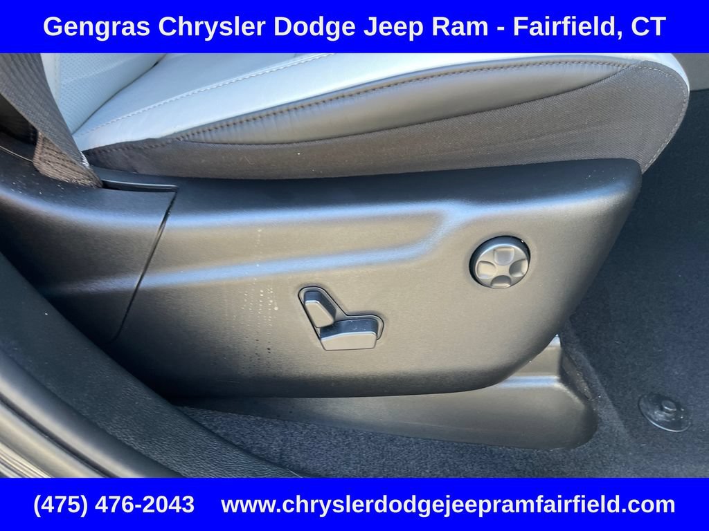 Used 2025 Dodge Durango SRT Hellcat AWD/4WD image 22