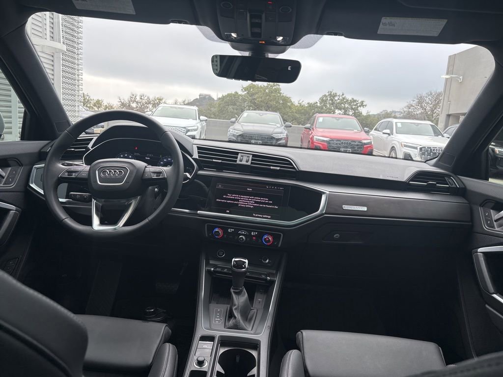 Used 2025 Audi Q3 2.0T Premium w/ Convenience Package image 19
