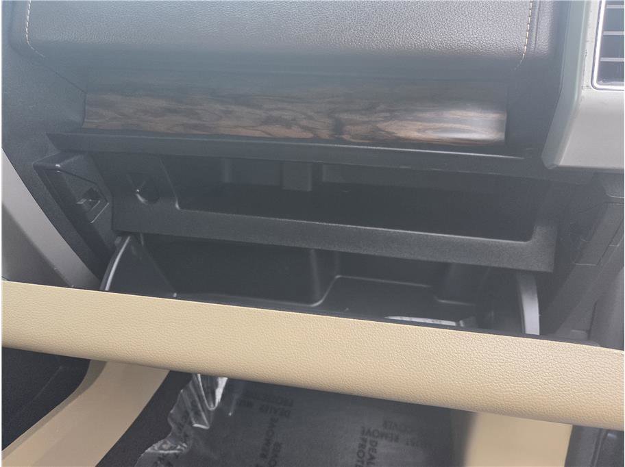 Used 2020 Ford F150 Lariat w/ Equipment Group 501A Mid image 29