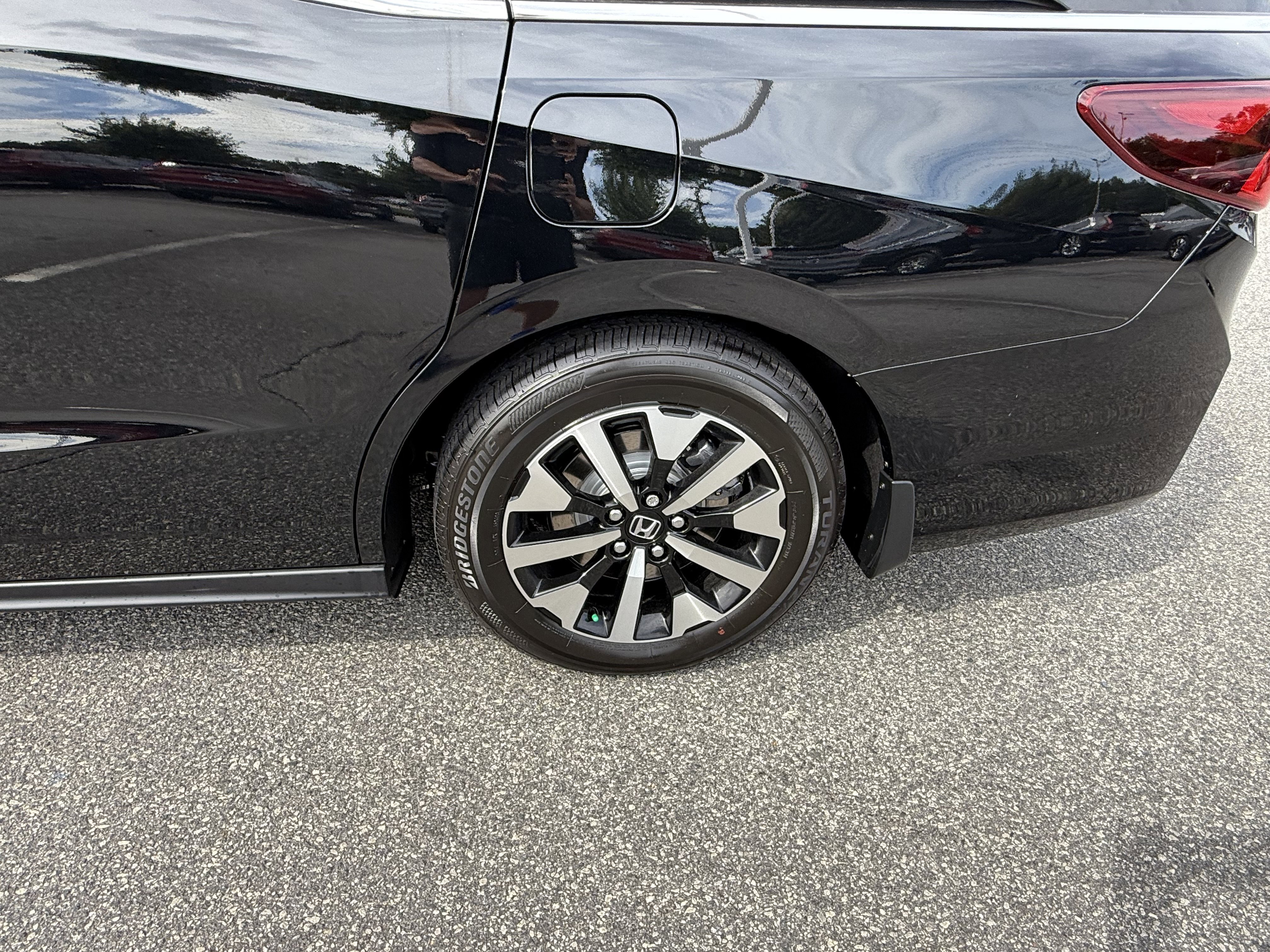 New 2026 Honda Odyssey EX-L image 27