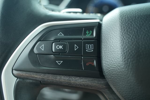 Used 2022 Jeep Grand Cherokee L Limited AWD/4WD image 36