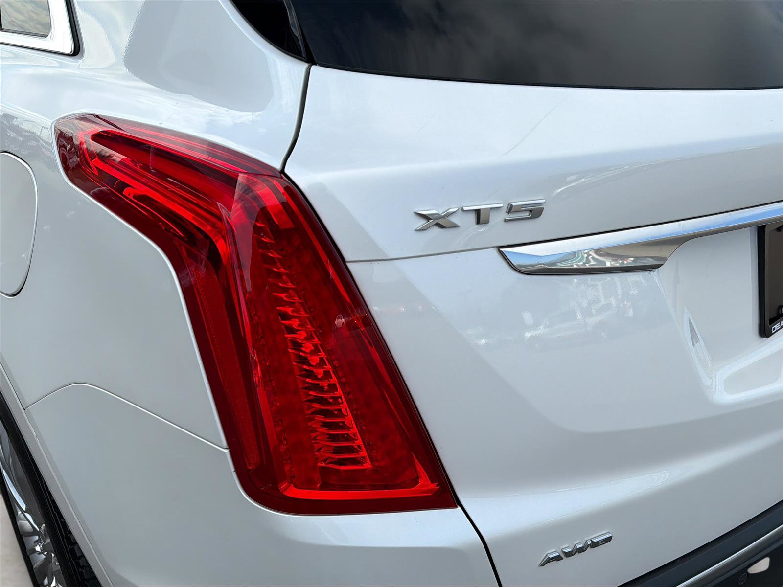 Used 2017 Cadillac XT5 Premium Luxury AWD/4WD image 13