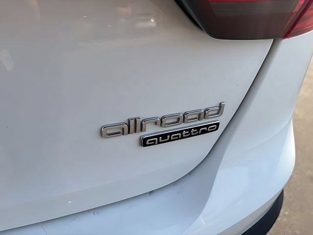 Used 2023 Audi A4 2.0T allroad Premium AWD/4WD image 9