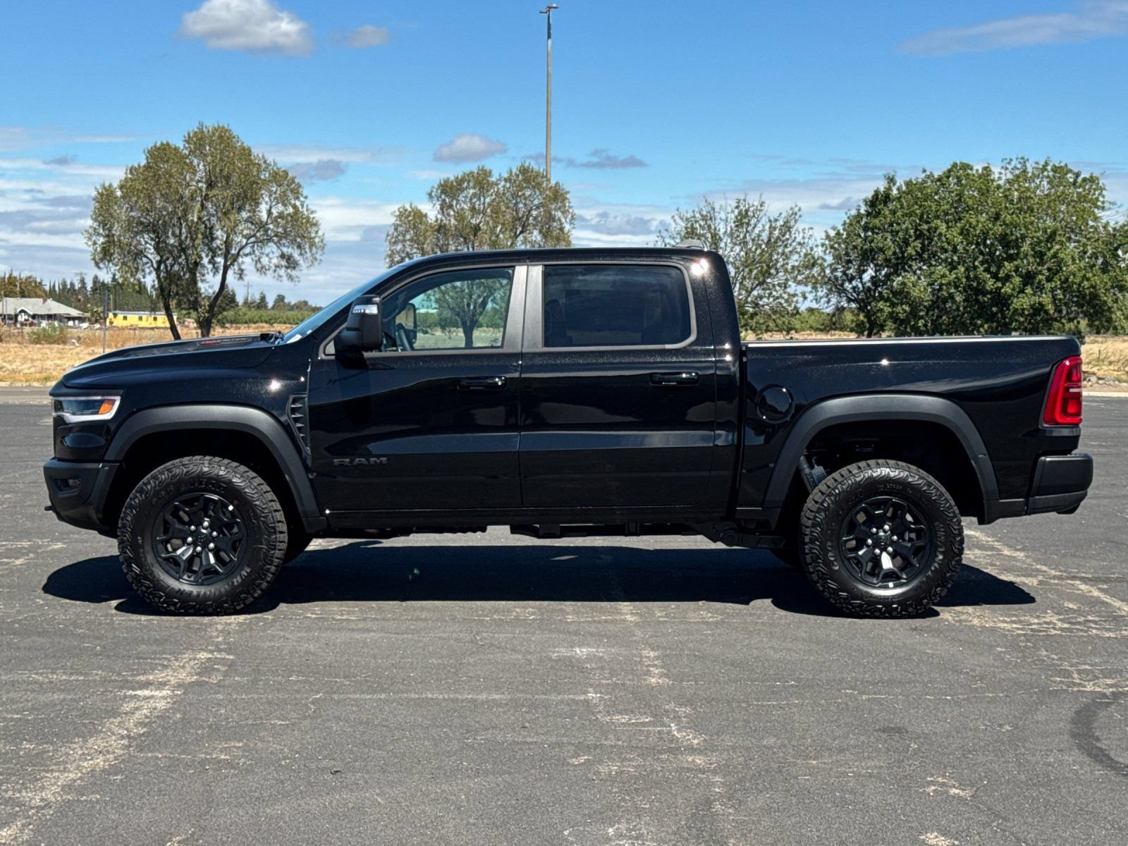 New 2026 RAM 1500 RHO w/ RHO Level 1 Equipment Group AWD/4WD image 7
