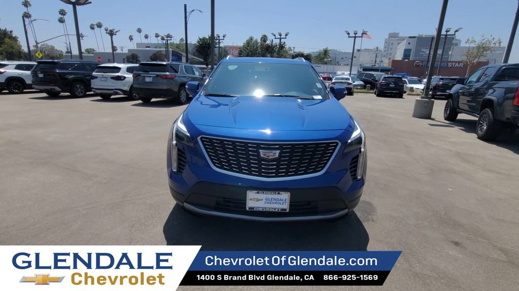 Used 2023 Cadillac XT4 Premium Luxury AWD/4WD image 3
