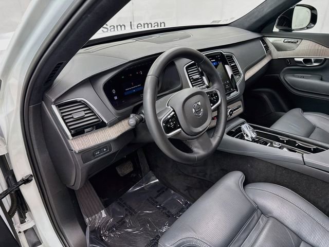 Used 2023 Volvo XC90 T8 Ultimate AWD/4WD image 9