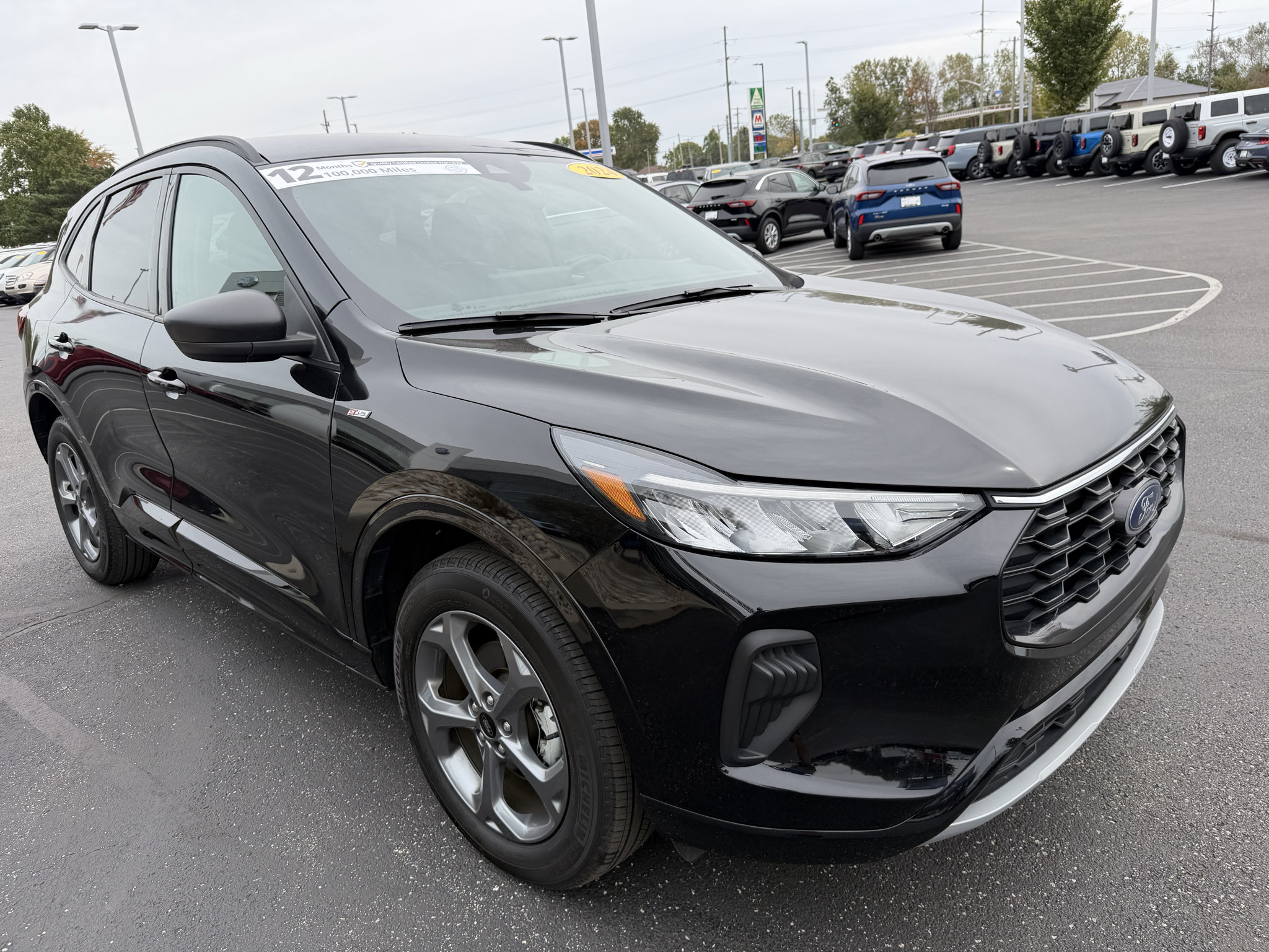 Used 2024 Ford Escape ST-Line w/ Tech Pack #1 AWD/4WD image 4