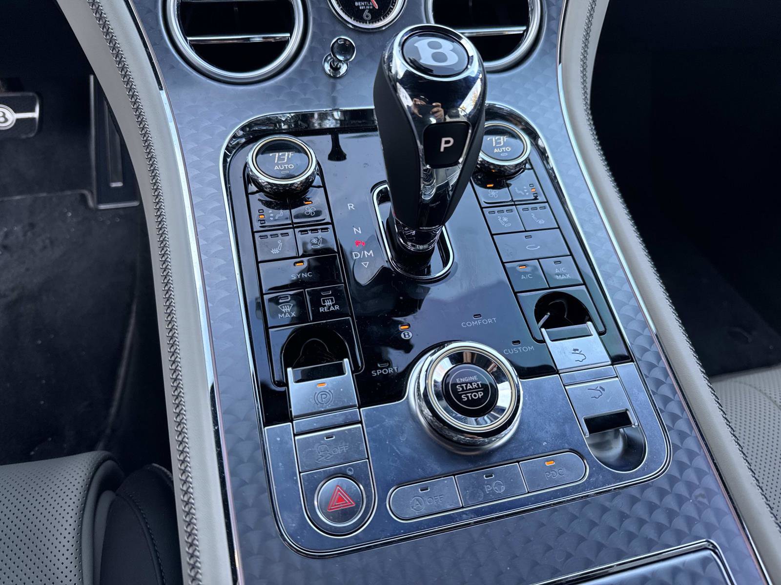 Used 2024 Bentley Continental GT image 22