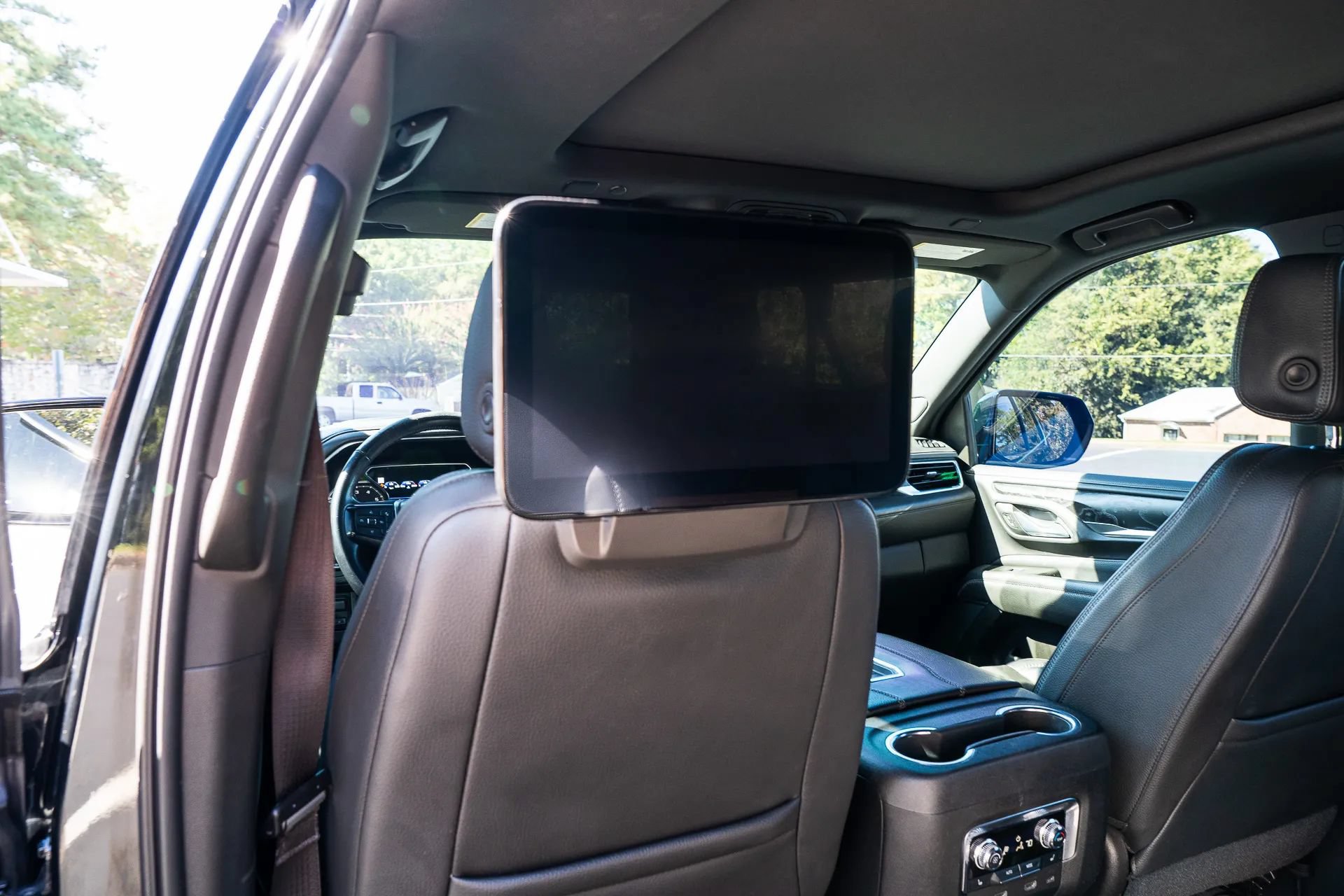 Used 2021 GMC Yukon XL Denali w/ Denali Premium Package RWD image 33