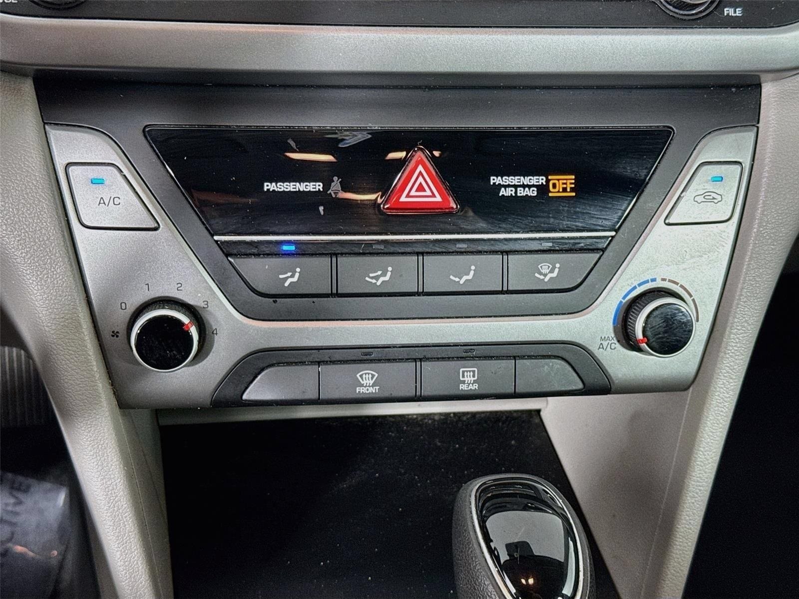 Used 2017 Hyundai Elantra SE FWD image 15