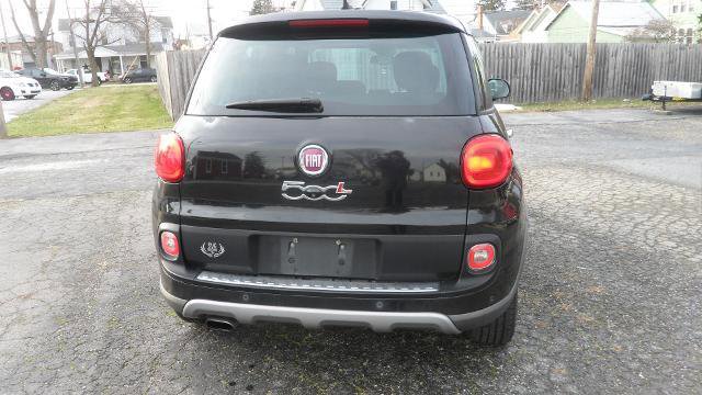 Used 2014 FIAT 500L Trekking w/ Popular Equipment Group image 4