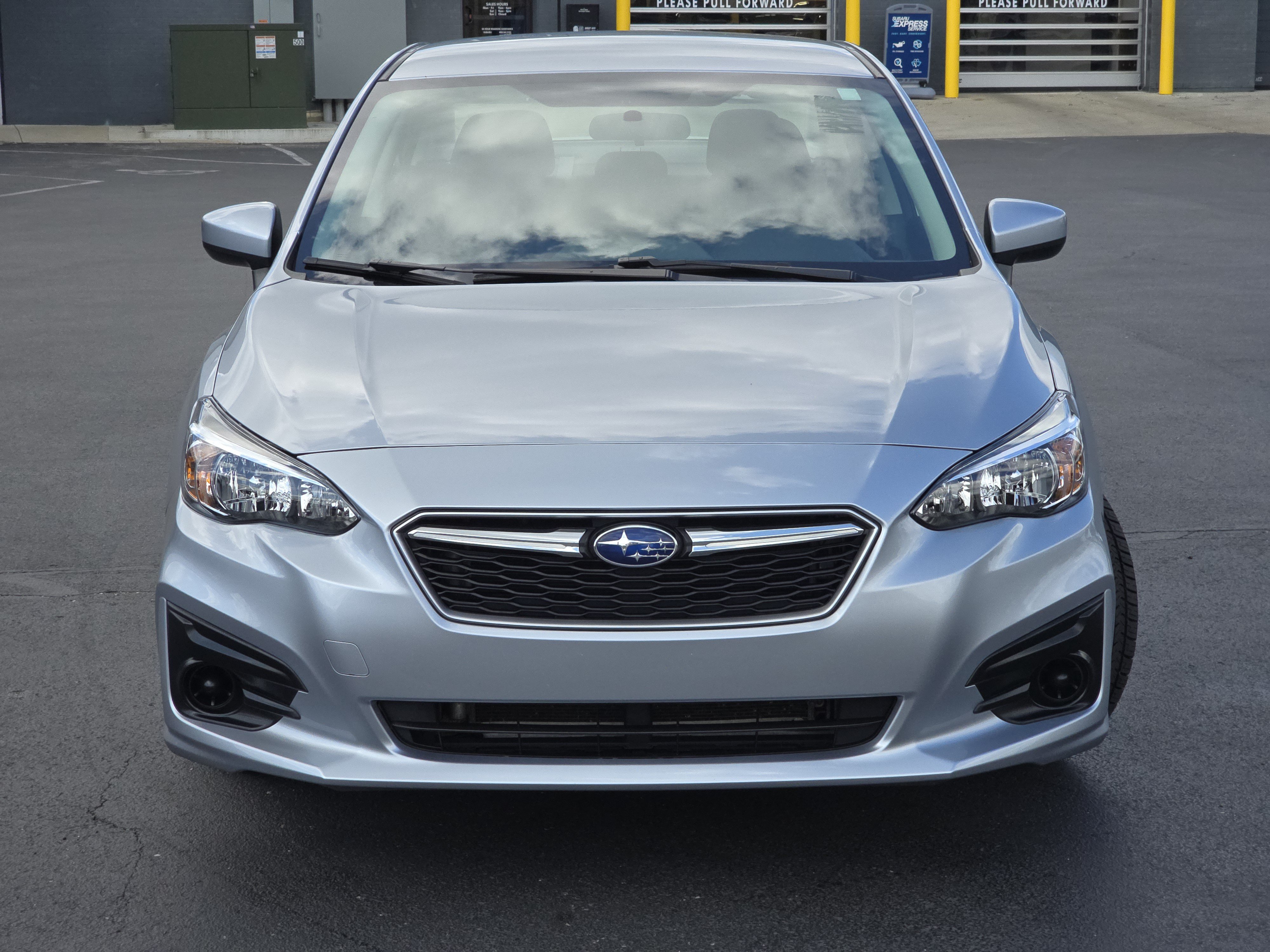 Used 2019 Subaru Impreza 2.0i Premium AWD/4WD image 2
