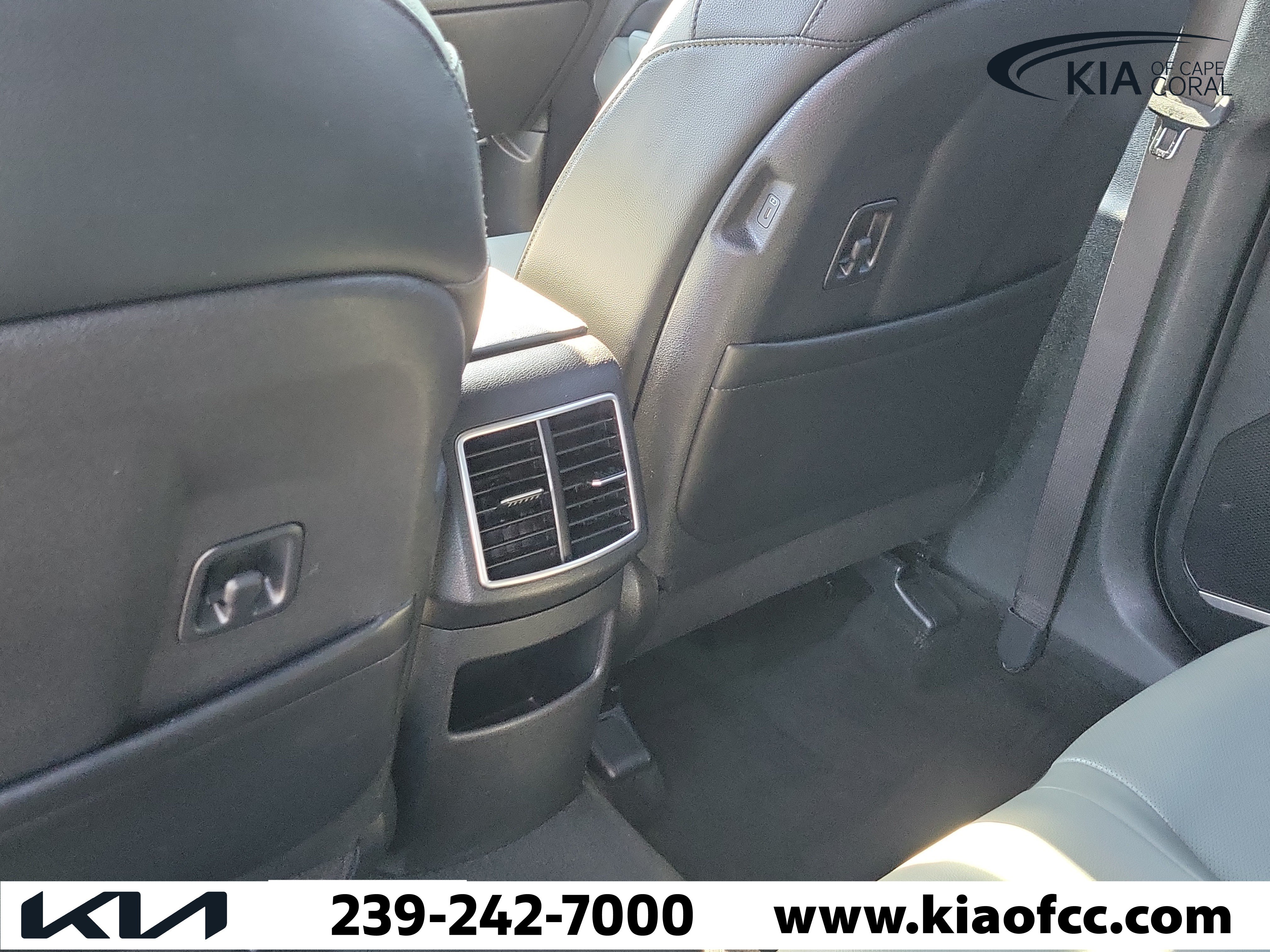 Used 2023 Kia Sportage X-Line w/ X-Line Premium Package AWD/4WD image 13