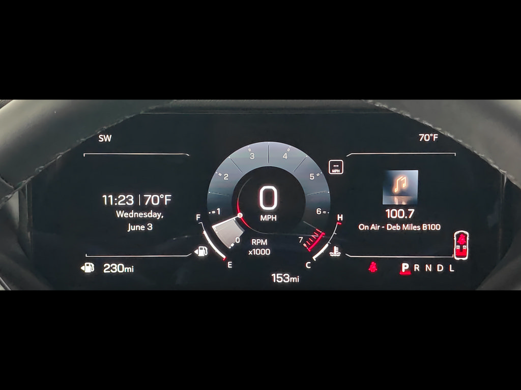 Used 2025 GMC Acadia Elevation w/ Elevation Premium Package FWD image 65