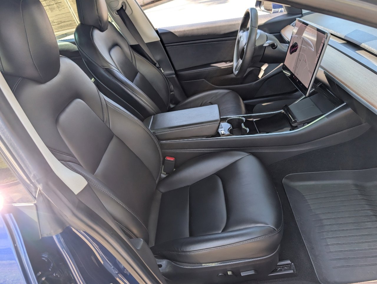 Used 2019 Tesla Model 3 Mid Range image 8