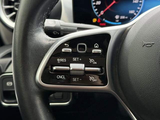 Used 2022 Mercedes-Benz CLA 250 4MATIC image 11