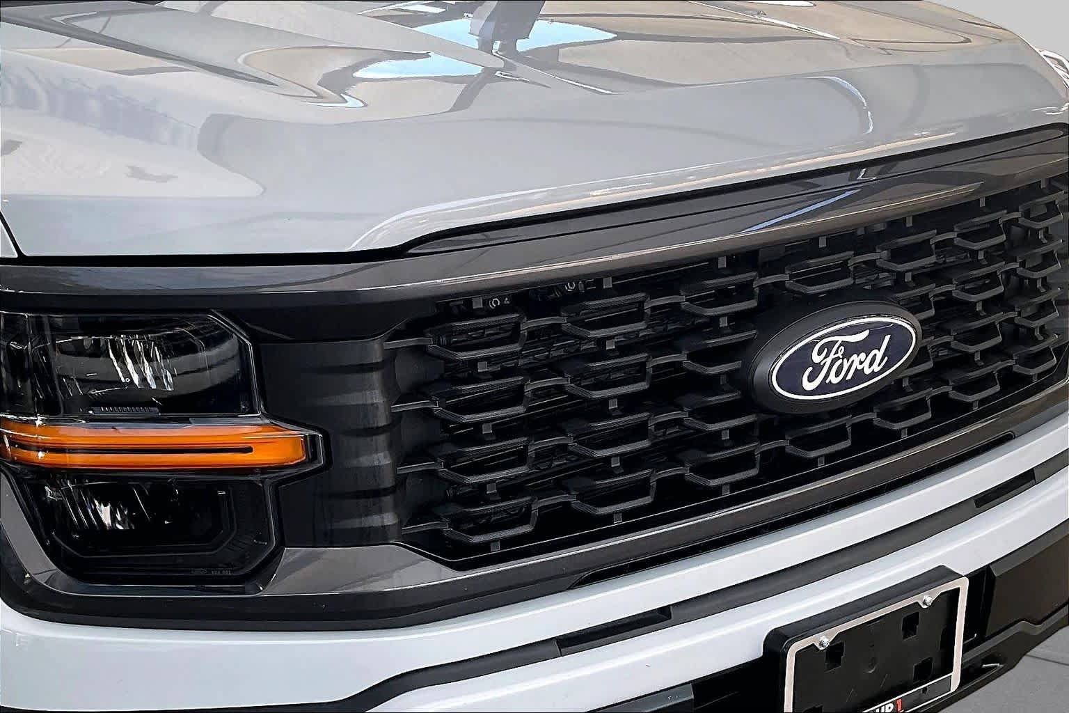Used 2025 Ford F150 STX w/ Equipment Group 200A RWD image 30