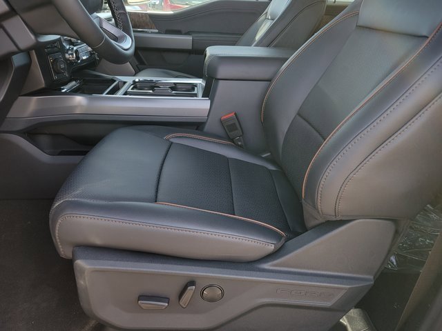 New 2025 Ford F350 Lariat w/ Chrome Package image 6
