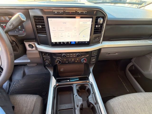 Used 2023 Ford F250 XLT w/ XLT Premium Package image 4