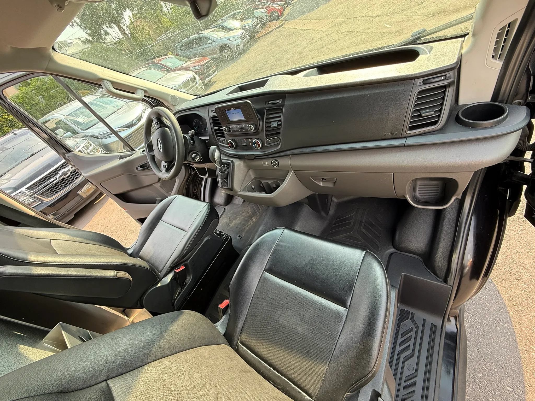 Used 2022 Ford Transit 250 148 High Roof Extended w/ Load Area Protection Package RWD image 14