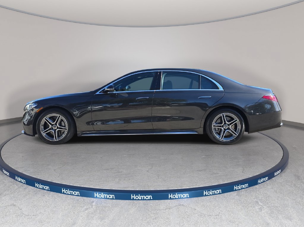 Used 2024 Mercedes-Benz S 580 4MATIC Sedan image 9