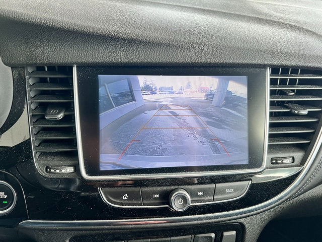 Used 2021 Buick Encore Preferred image 22