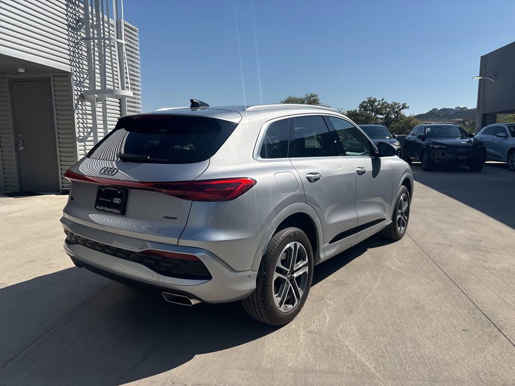 Used 2025 Audi Q5 Premium Plus w/ Premium Plus AWD/4WD image 6