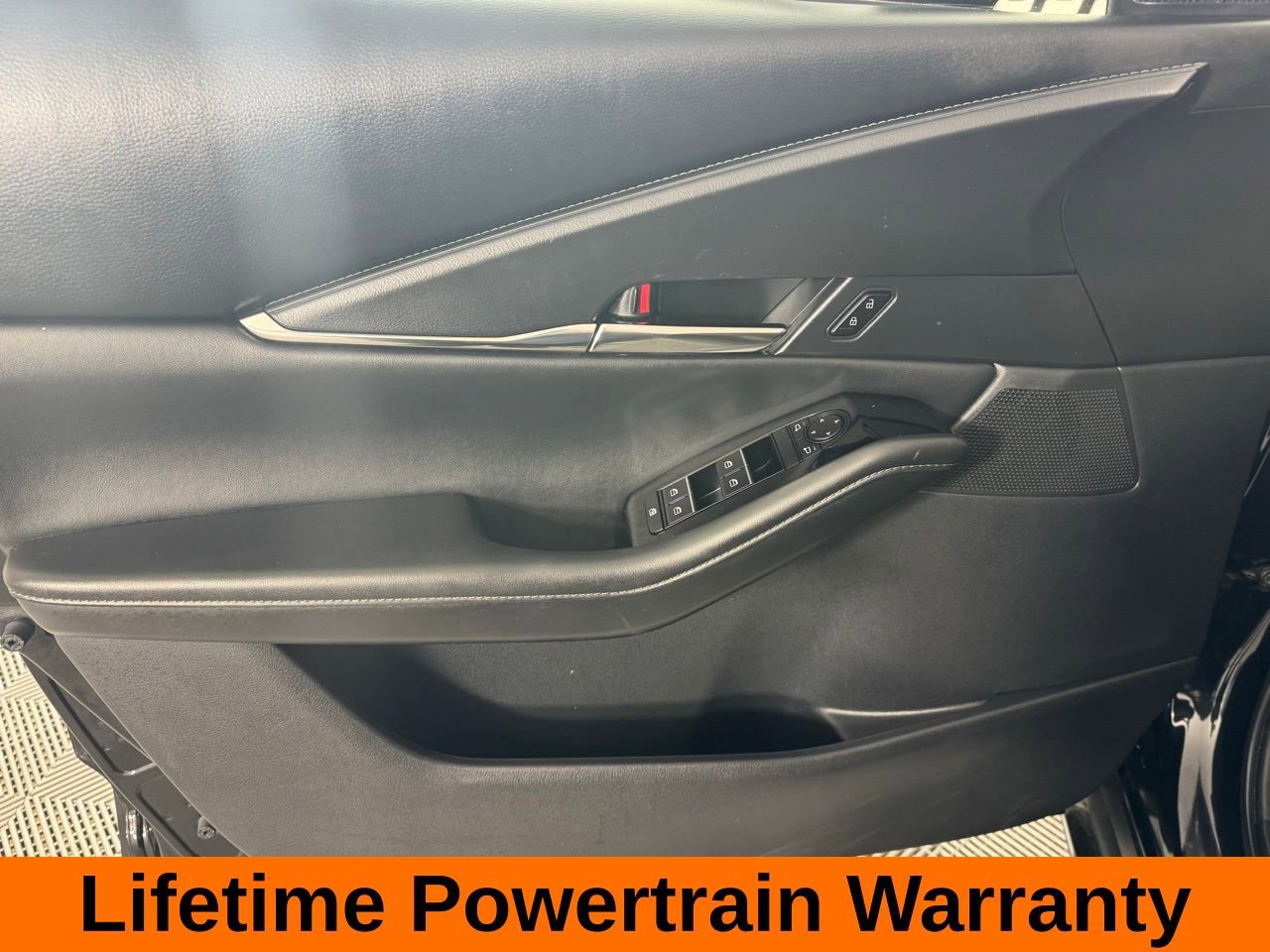 Used 2025 MAZDA CX-30 AWD 2.5 S w/ Preferred Package image 10