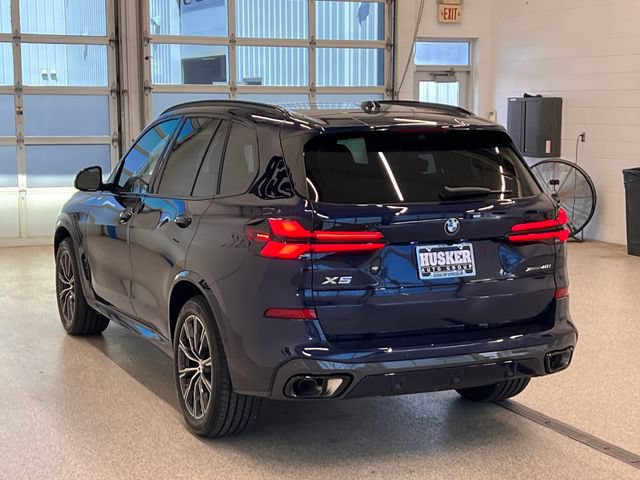 New 2026 BMW X5 xDrive40i w/ M Sport Package AWD/4WD image 5