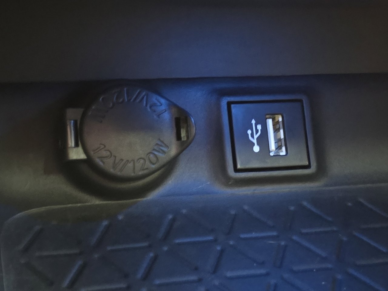 Certified 2024 Toyota RAV4 XSE w/ Weather Package image 32