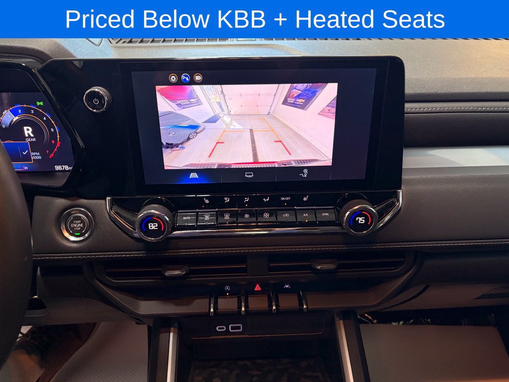Used 2025 Chevrolet Colorado LT AWD/4WD image 15
