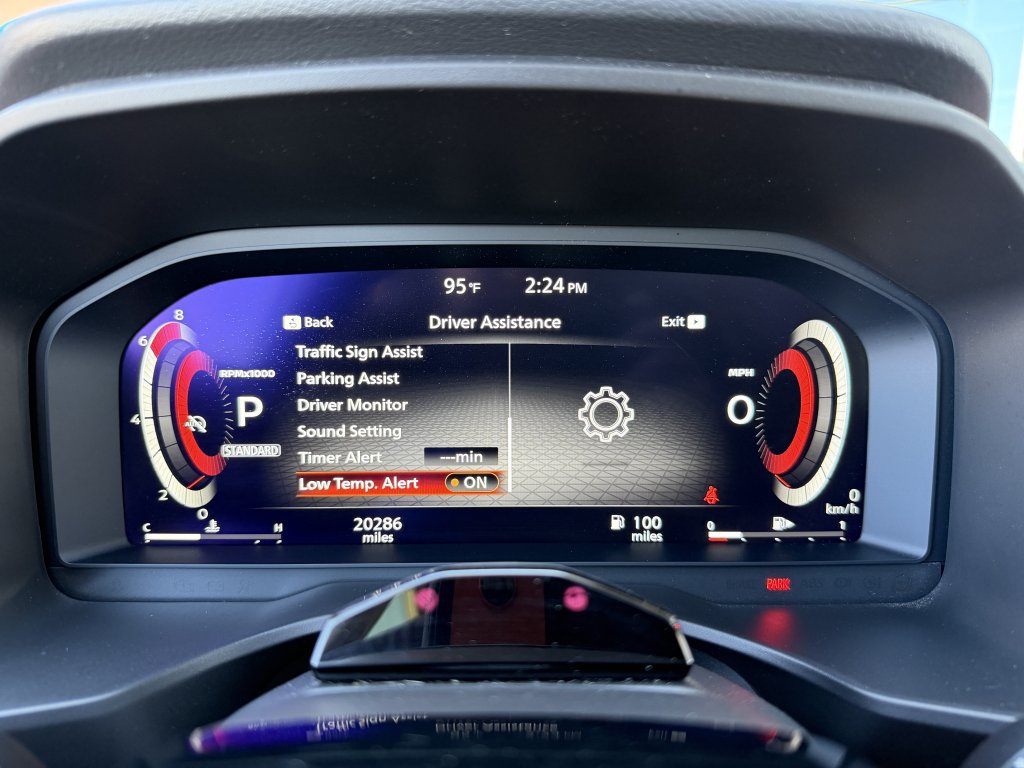 Used 2025 Nissan Rogue Platinum w/ Tech Package FWD image 18