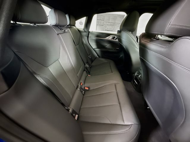 Used 2026 BMW 430i xDrive w/ M Sport Package AWD/4WD image 29